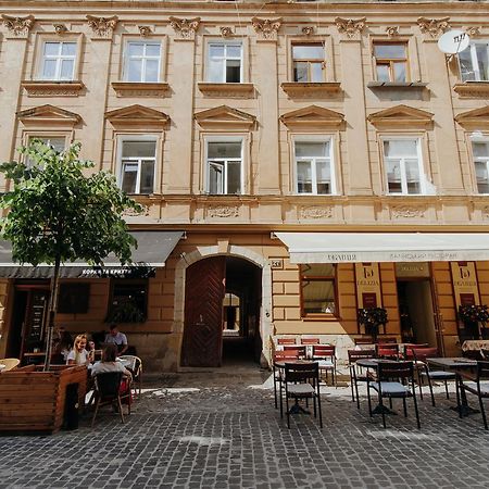 Apartment on Lesi Ukrainky Lviv Extérieur photo